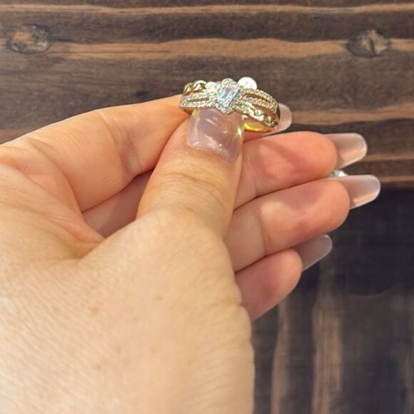 Elegant 14K Gold Plated Diamond Zirconia Twisted Layered Ring - Picture 1 of 11